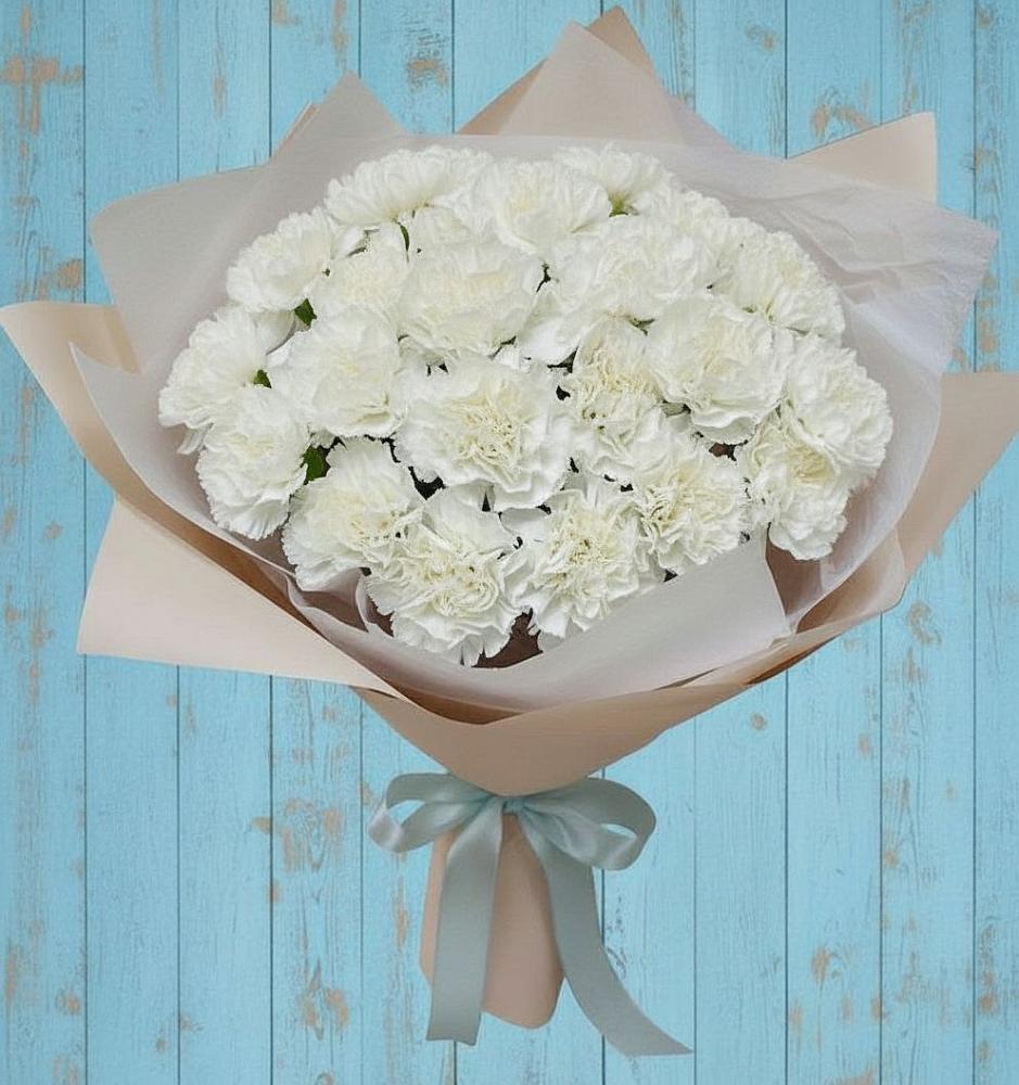 Букет цветов из: Гвоздики в Цибанобалка