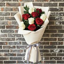 Букет цветов из:  Розы в Цибанобалка