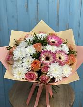 Букет цветов из:  Розы, Герберы и Хризантемы в Цибанобалка