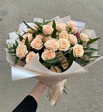 Букет Кремовые розы Латте в Цибанобалка