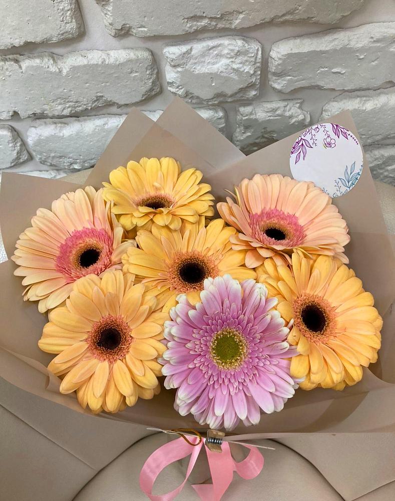 Букет цветов из: Герберы в Цибанобалка