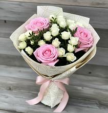 Букет цветов из:  Розы в Цибанобалка