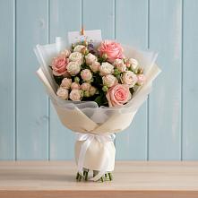 Букет цветов из:  Розы в Цибанобалка