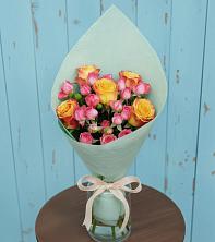 Букет цветов из:  Розы в Цибанобалка