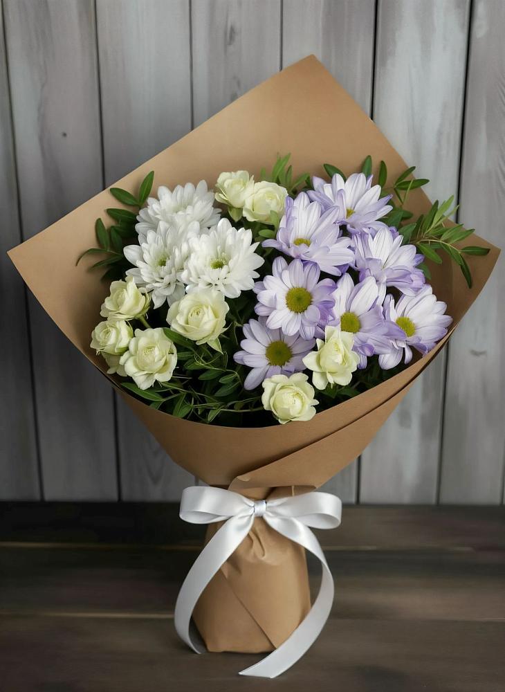 Букет цветов из: Хризантемы и Розы в Цибанобалка